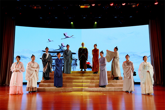 2026世界杯官方合作网站自制舞台剧 精彩演绎《天回医简》的“前世今生”